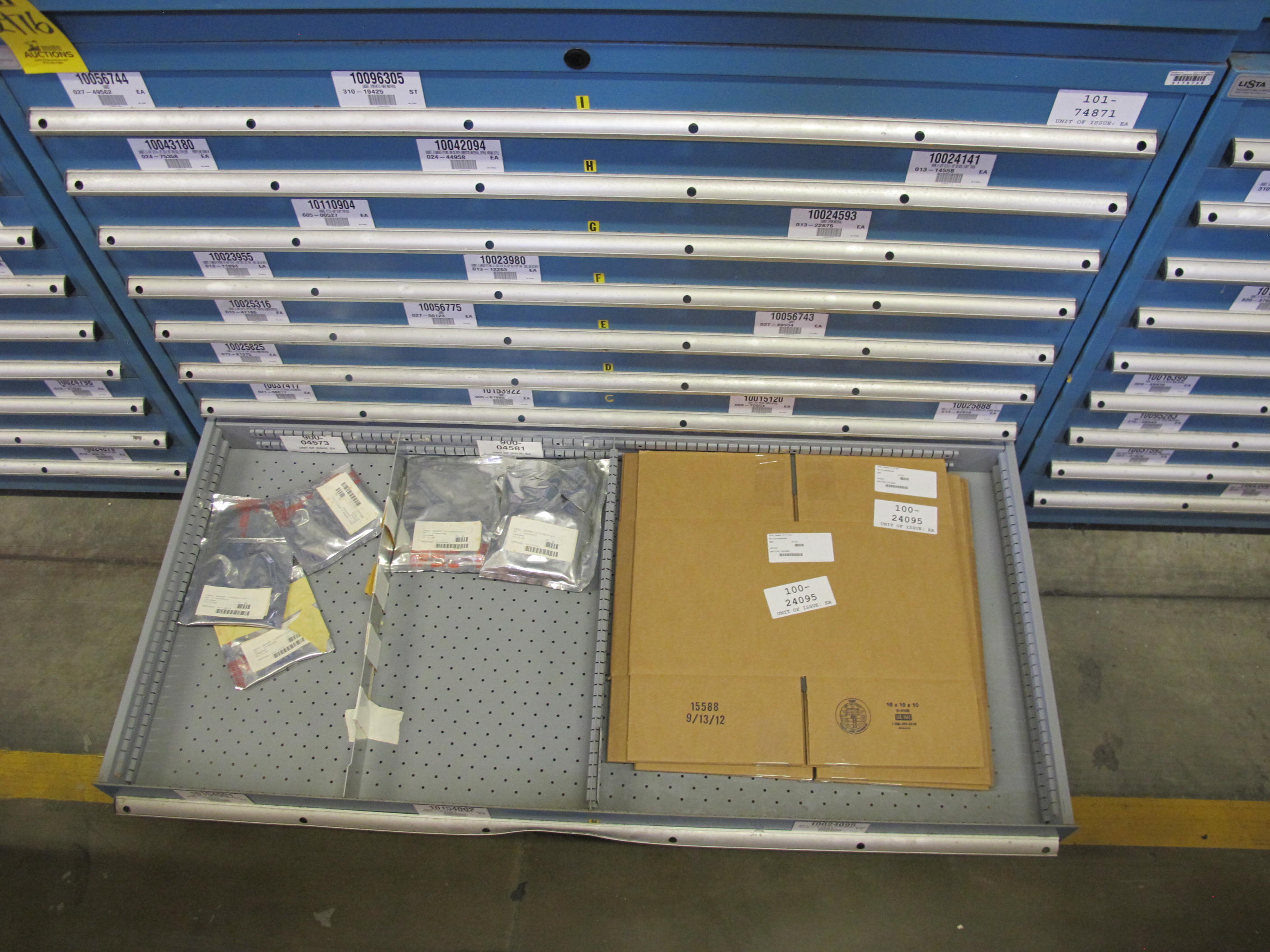 LISTA HEAVY DUTY 9-DRAWER PARTS CABINET W/ CONTENTS (W-50) LOADING & HANDLING FEE $25-